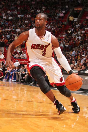 掘金vs国王首发：基根·穆雷重回首发，威少再战老东家