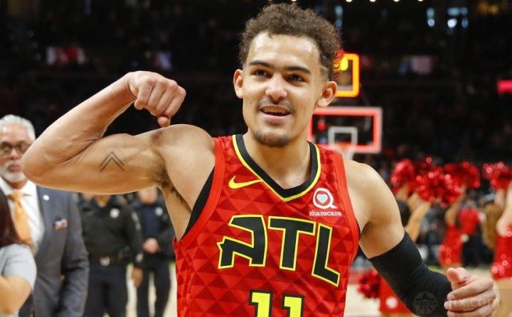 曼联中场组织乏力