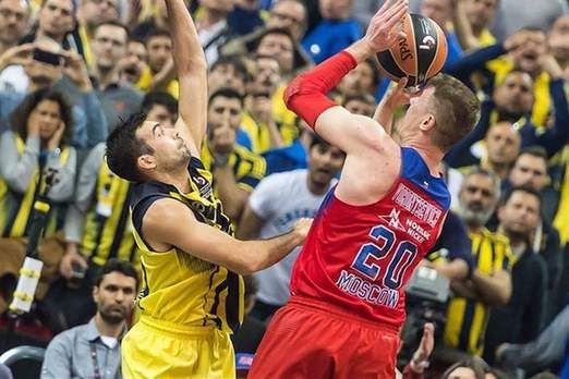 颜骏凌：夺冠的过程每年都不一样，4座中超冠军每一个都不同