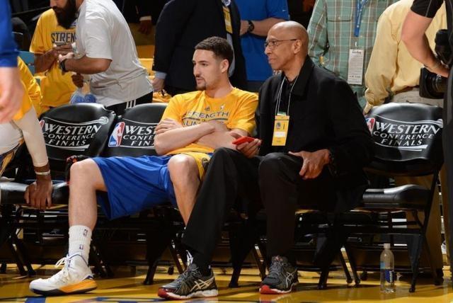 真的怪法老？萨拉赫近4场比赛未首发利物浦不败，此前3连败