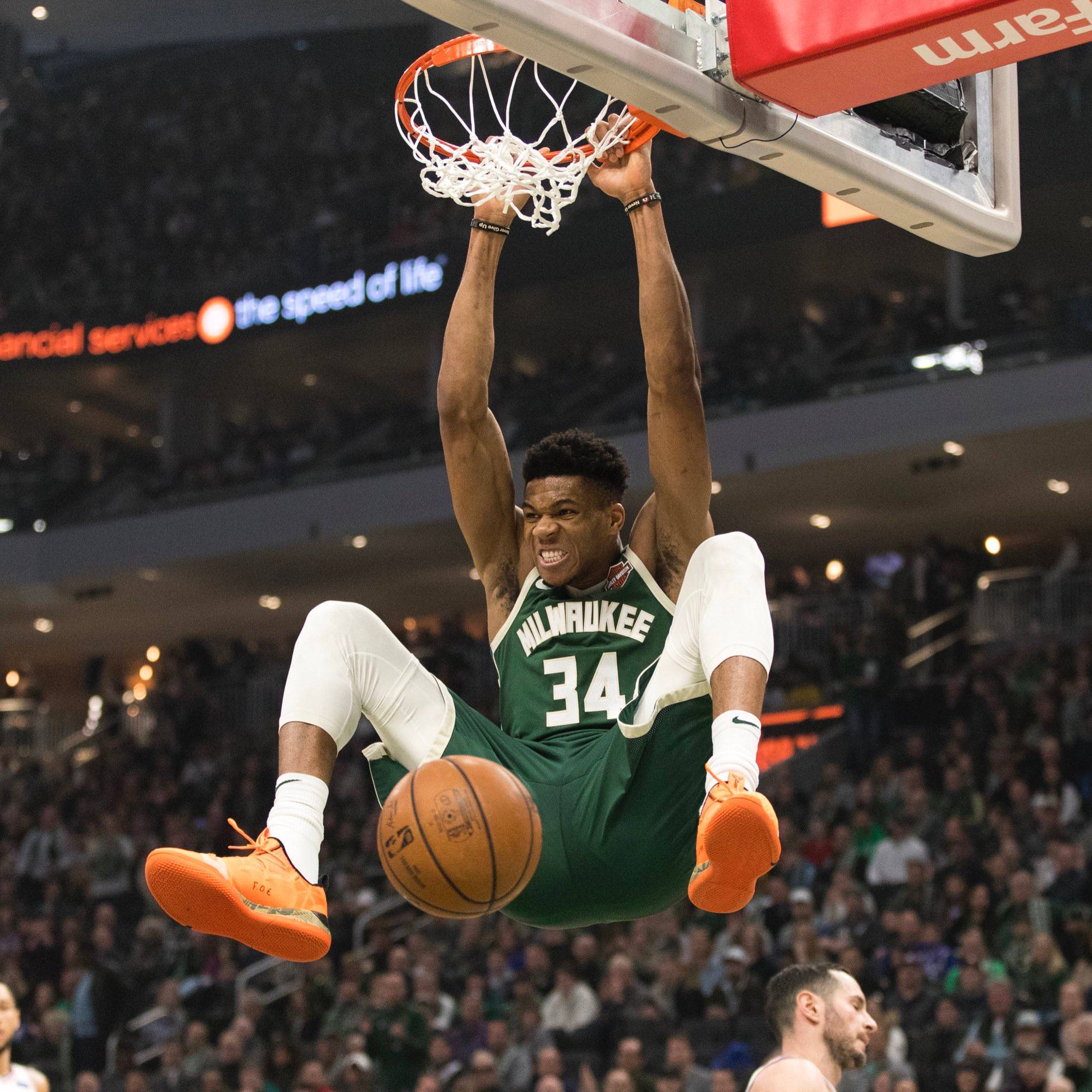 皇马本泽马关键进球助力胜利