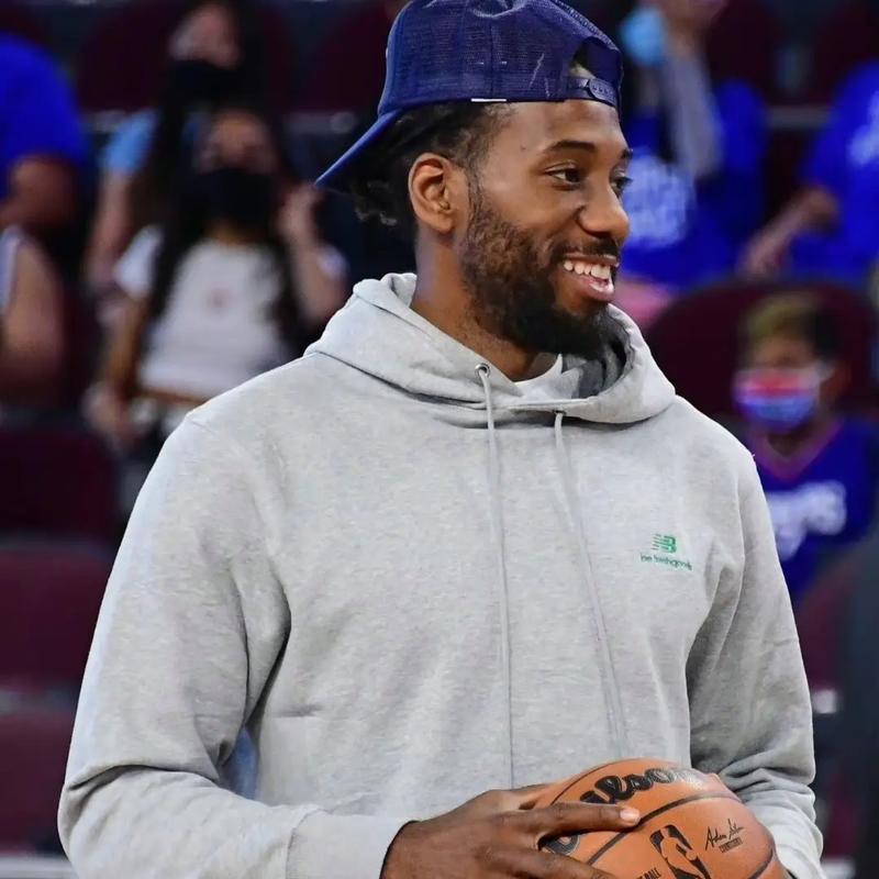 利物浦萨拉赫末段进球险胜曼联