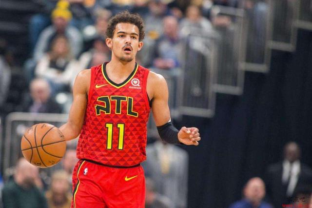 曼联英超赛场精彩抢断反击